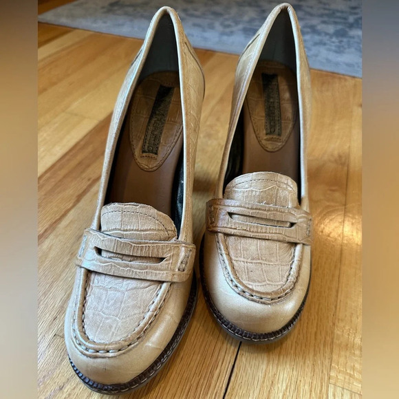 Banana Republic Penny Loafer Heels - Picture 2 of 7